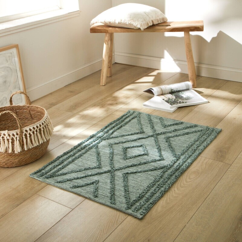 Dywan z wzorem plastikowym