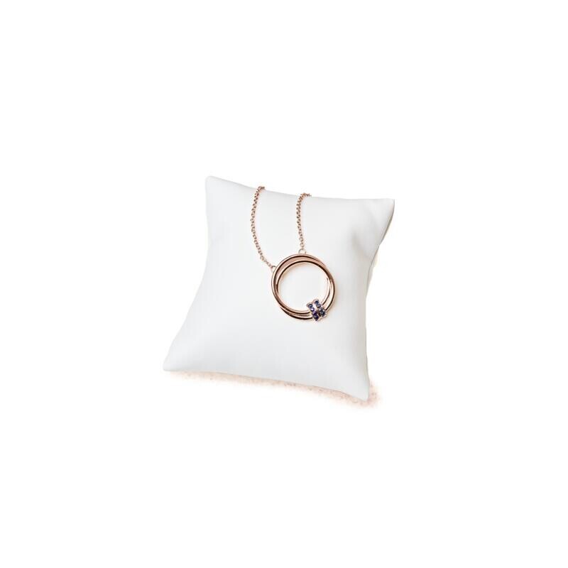 Řetízek s přívěskem z pravých safírů