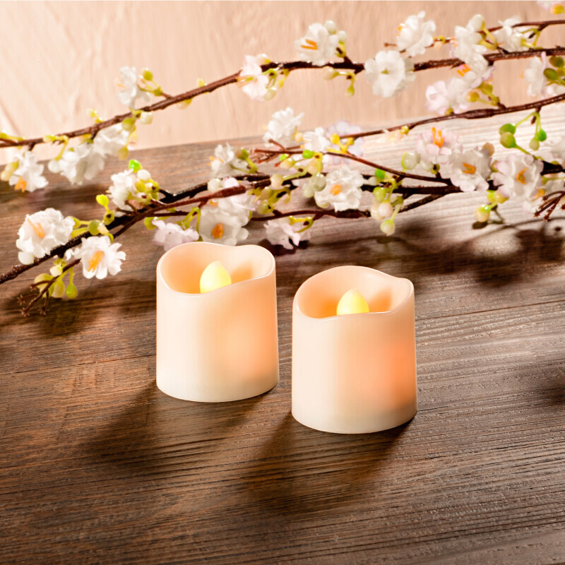 2 світлодіодні свічки