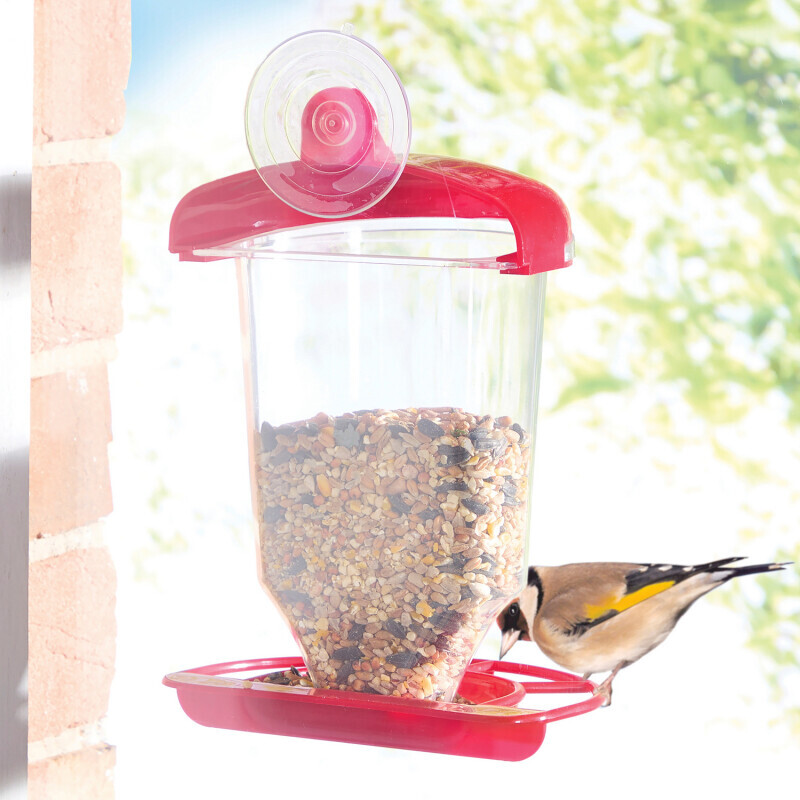 Kŕmidlo s prísavkou