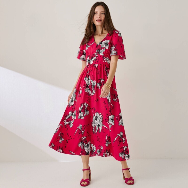 Dlhé šaty s potlačou a rozšírenými rukávmi