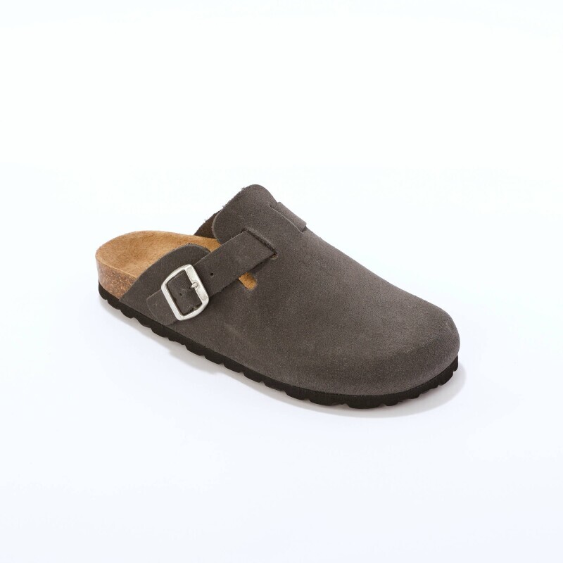 Kožené pantofle s plnou špičkou