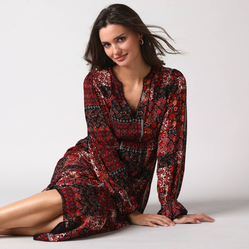 Dlouhé šaty s patchwork boho potiskem