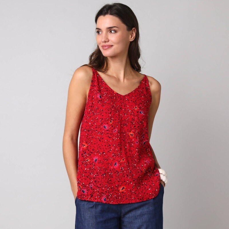 Топ з точковим принтом