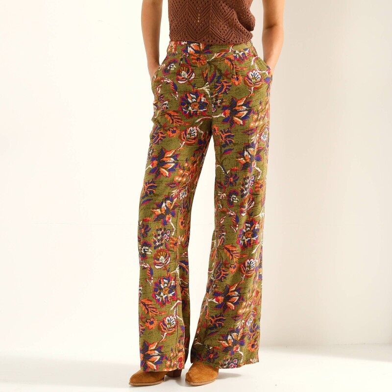 Široké vzdušné kalhoty s potiskem indických květů