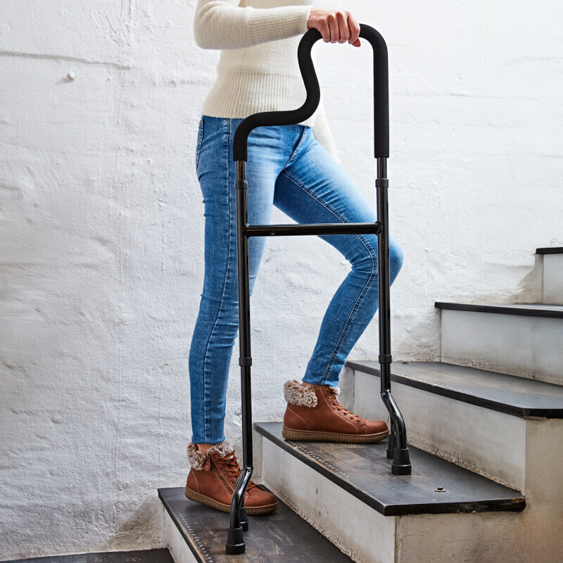 Pomôcka na chôdzu po schodoch