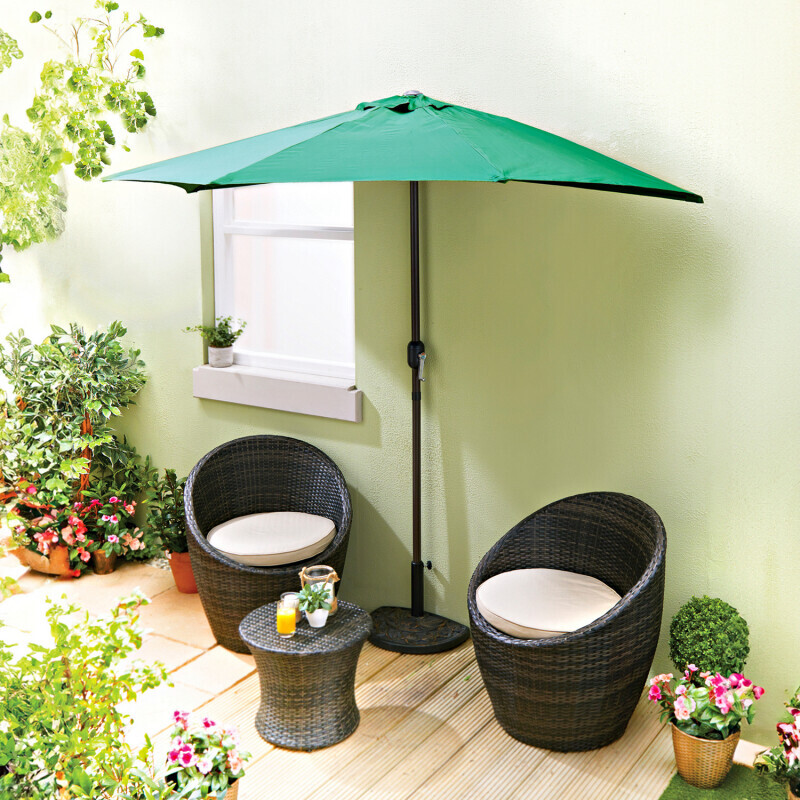 Półokrągły parasol