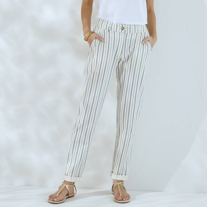 Chino nohavice s pružným pásom zo zmesi bavlny a ľanu s prúžkami