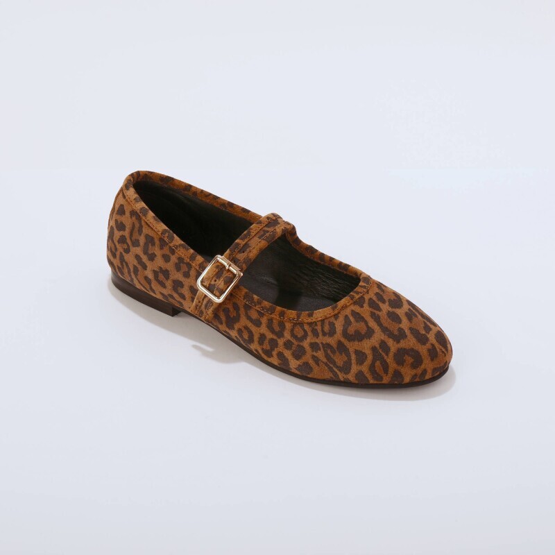 Skórzane botki z nadrukiem w panterkę