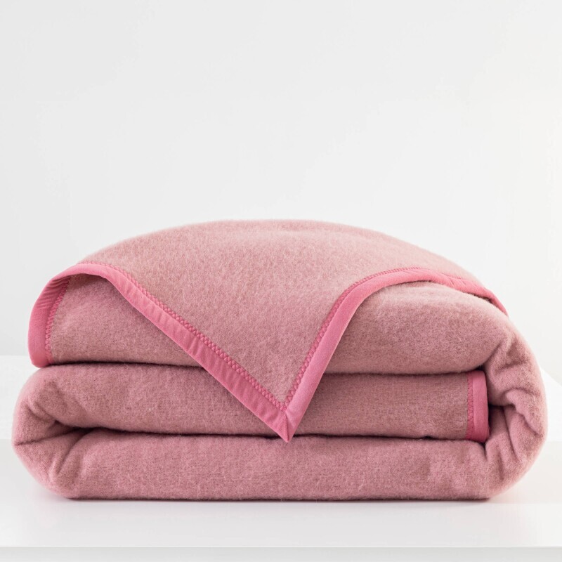 Vlněná přikrývka