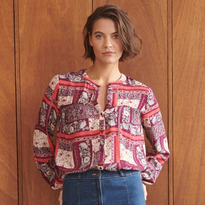 Halenka s dlouhými rukávy a patchwork potiskem