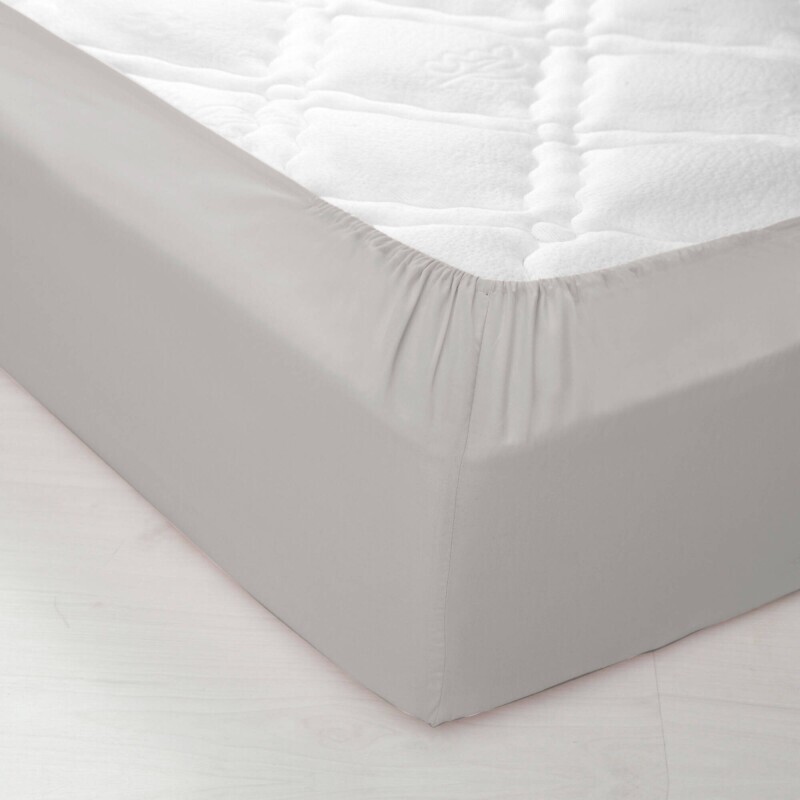 Bavlněné jednobarevné napínací prostěradlo s hloubkou rohů 40 cm