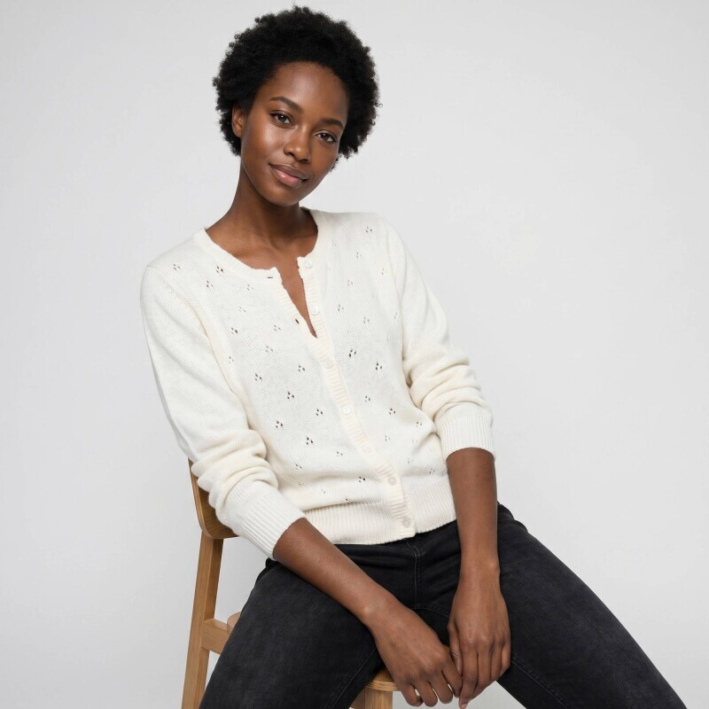 Cardigan tricotat cu punct