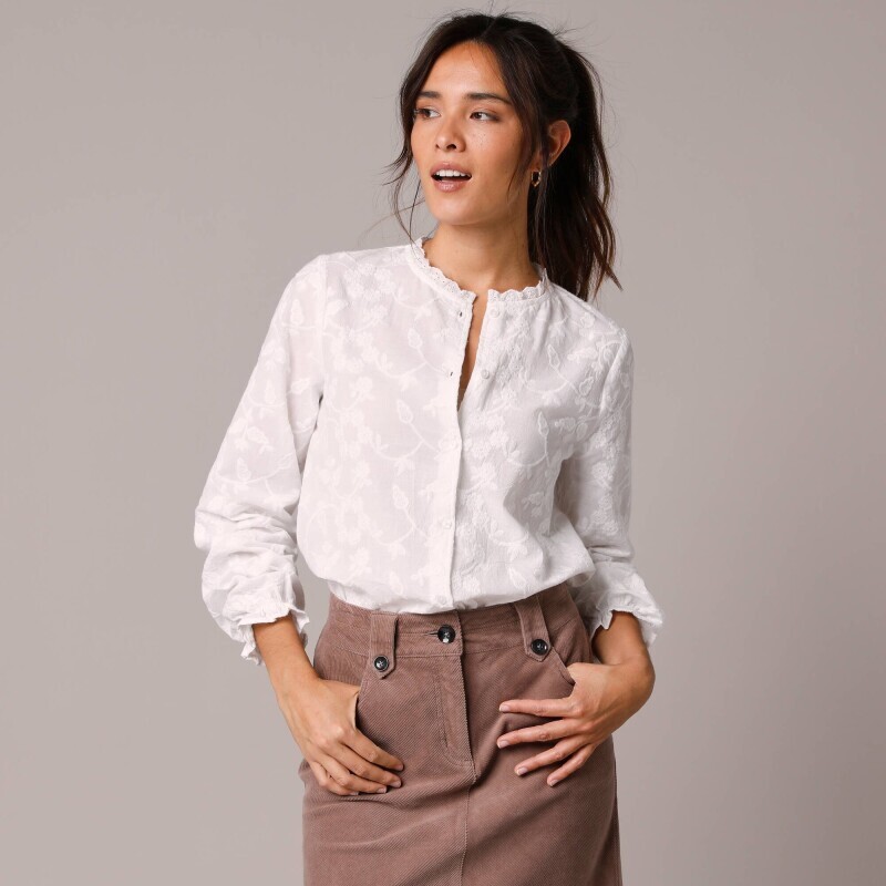 Bluza cu broderie florala