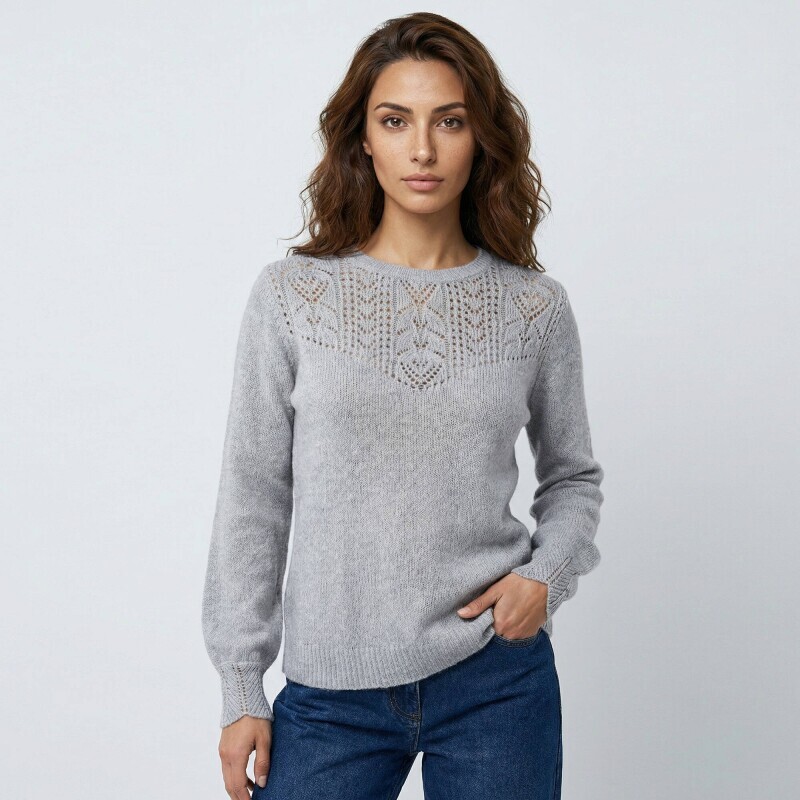 Pulover cu model ajurat