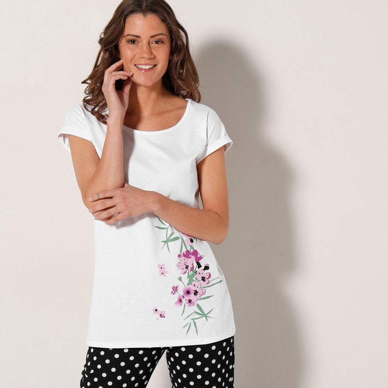 Pyžamové tričko se středovým potiskem květin