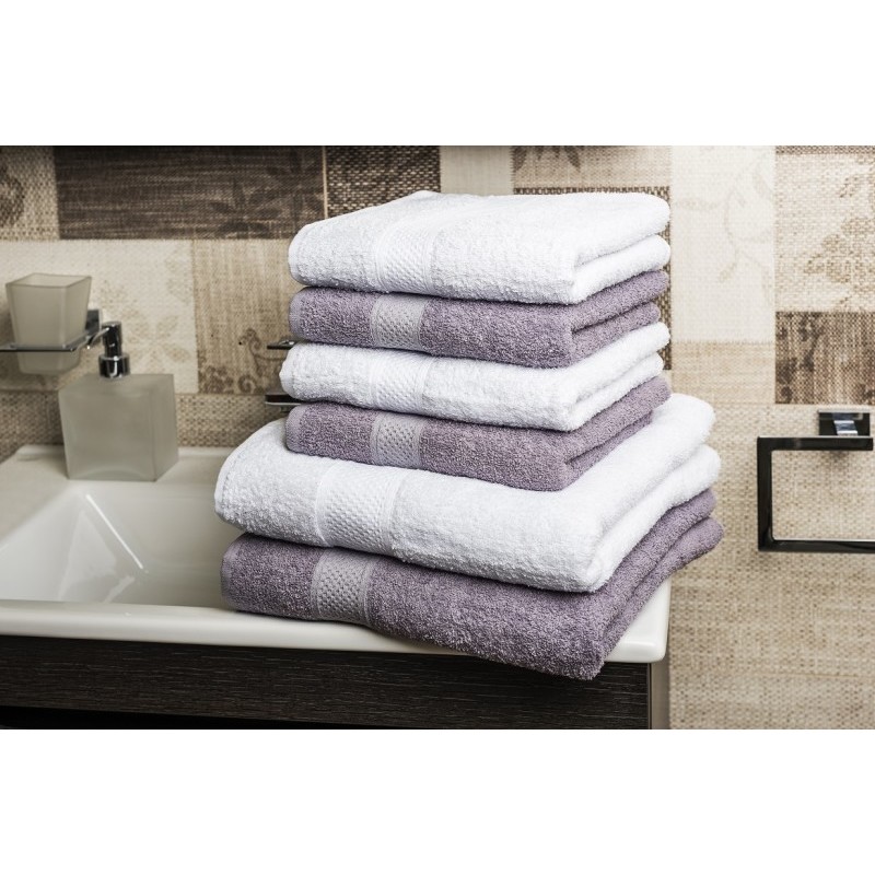 Komplet ręczników + ręcznik kąpielowy onerror=
