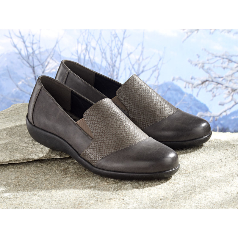 Buty Josi onerror=