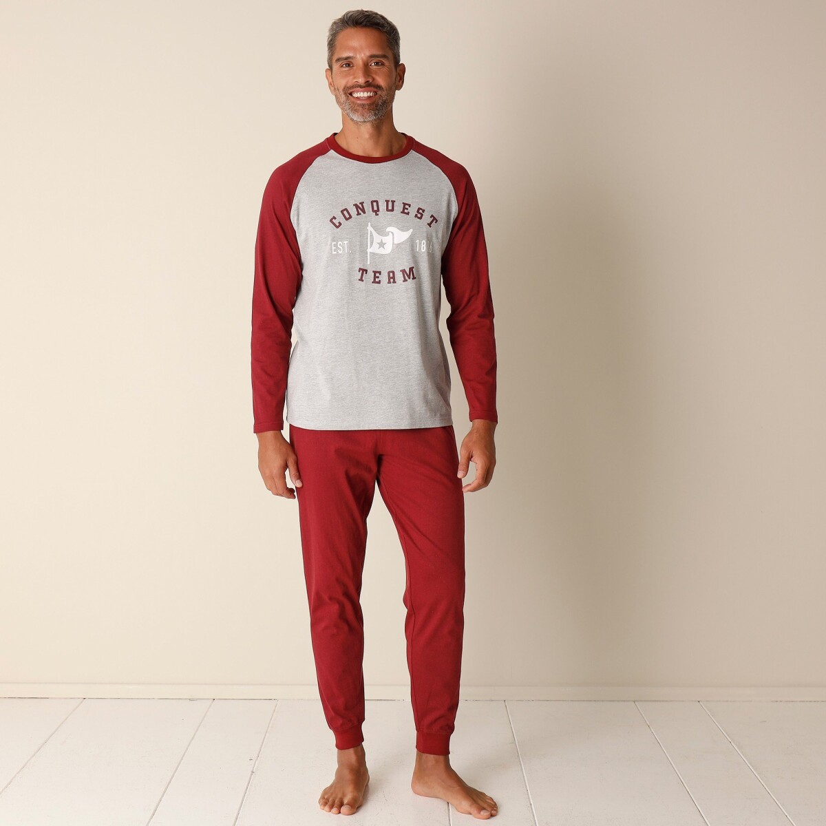 E-shop Dvojfarebné bavlnené pyžamo s nohavicami