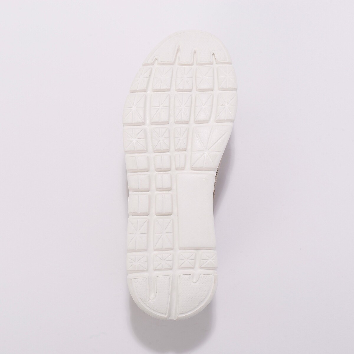 Kožené sandále s plnou špičkou na suchý zips