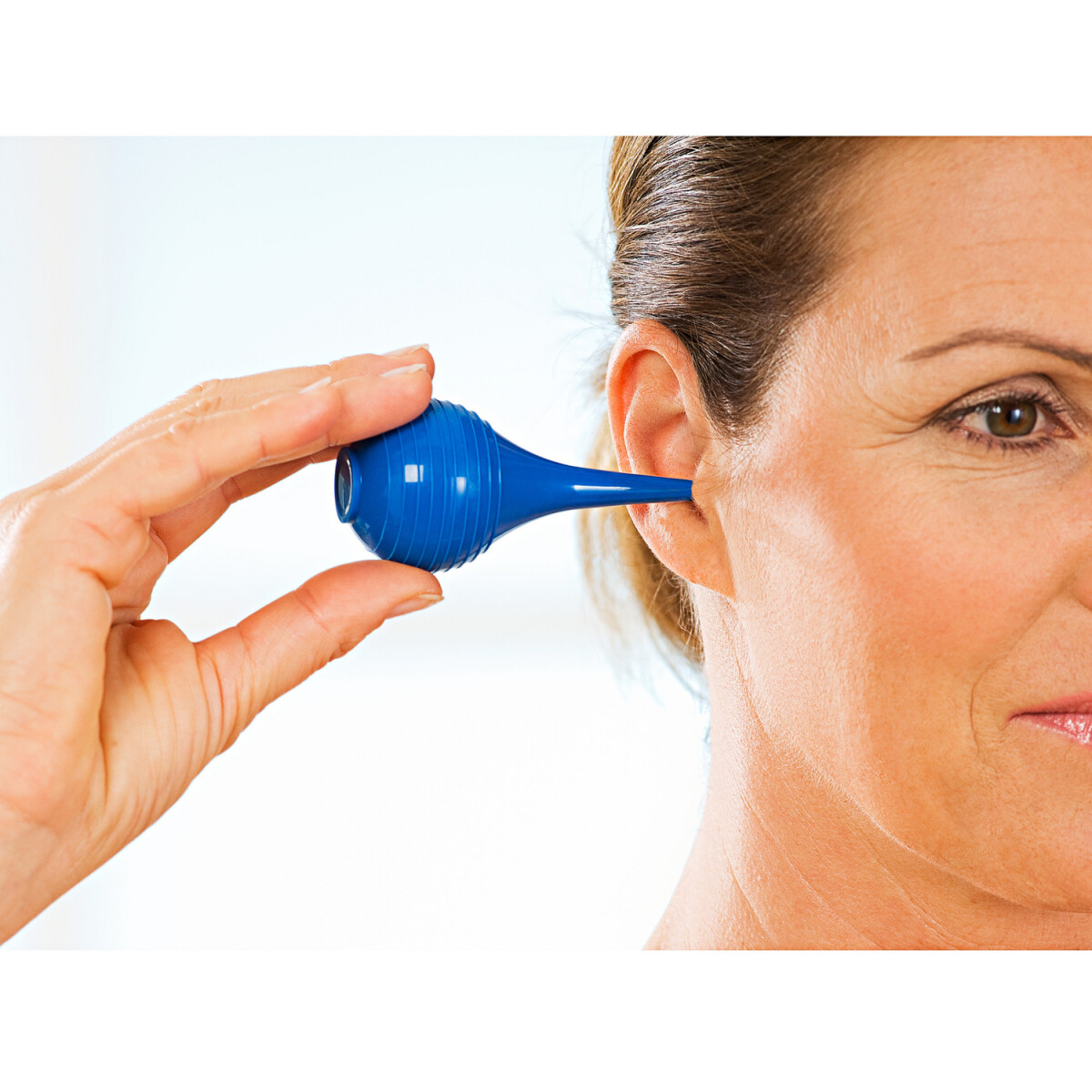 Dispozitiv pentru curătarea urechilor