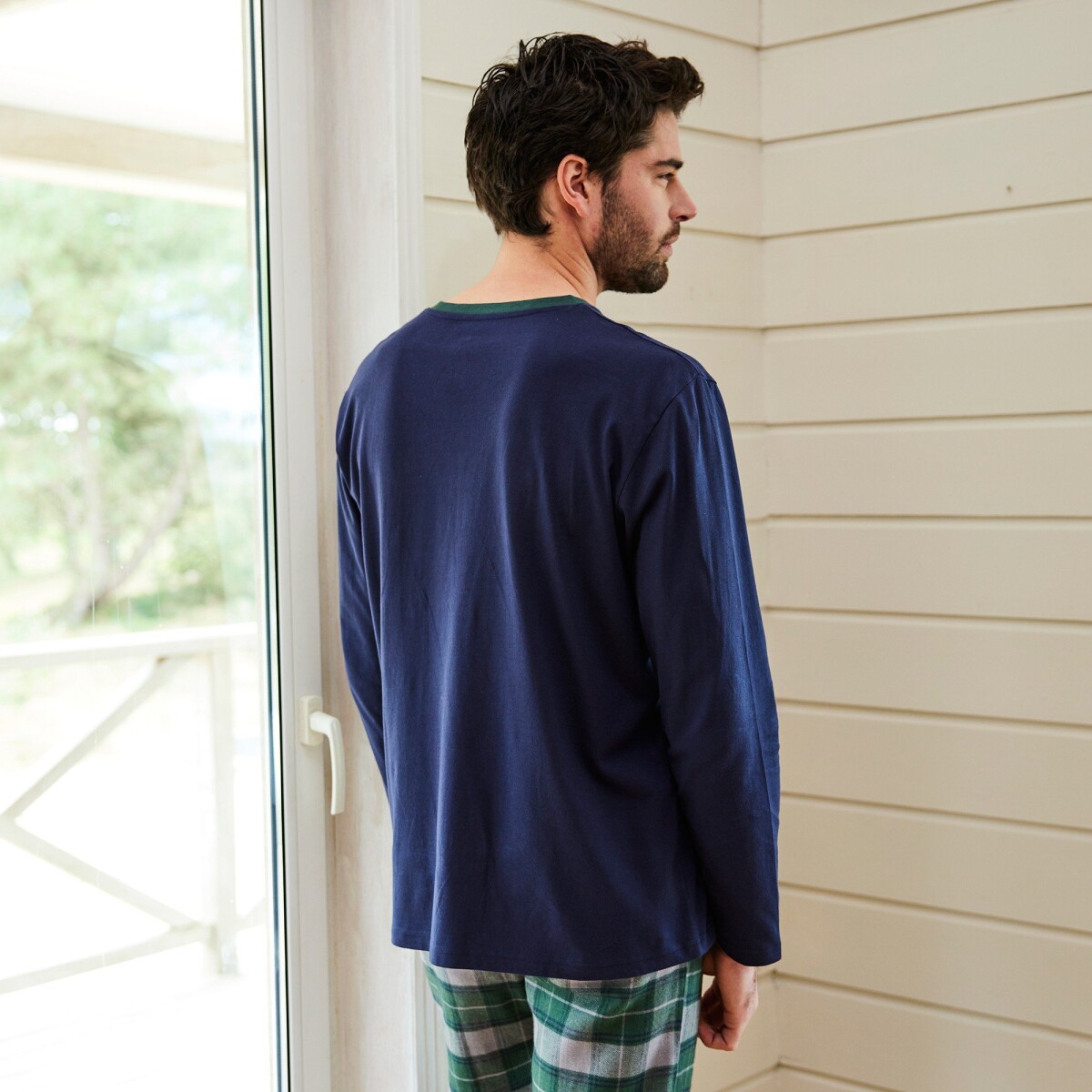Pyžamové tričko s tuniským výstrihom a dlhými rukávmi