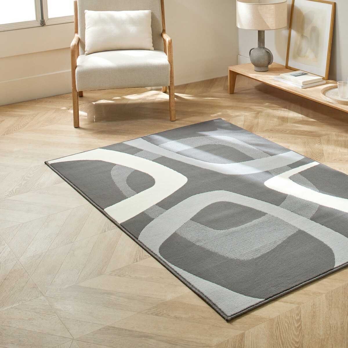 Obdĺžnikový koberec s retro motívom