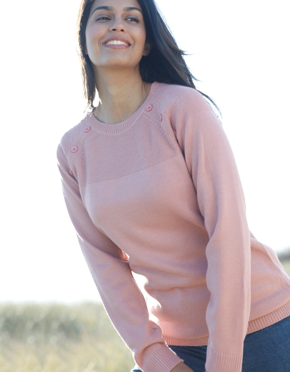Jednobarevný pulovr s knoflíky v ramenou