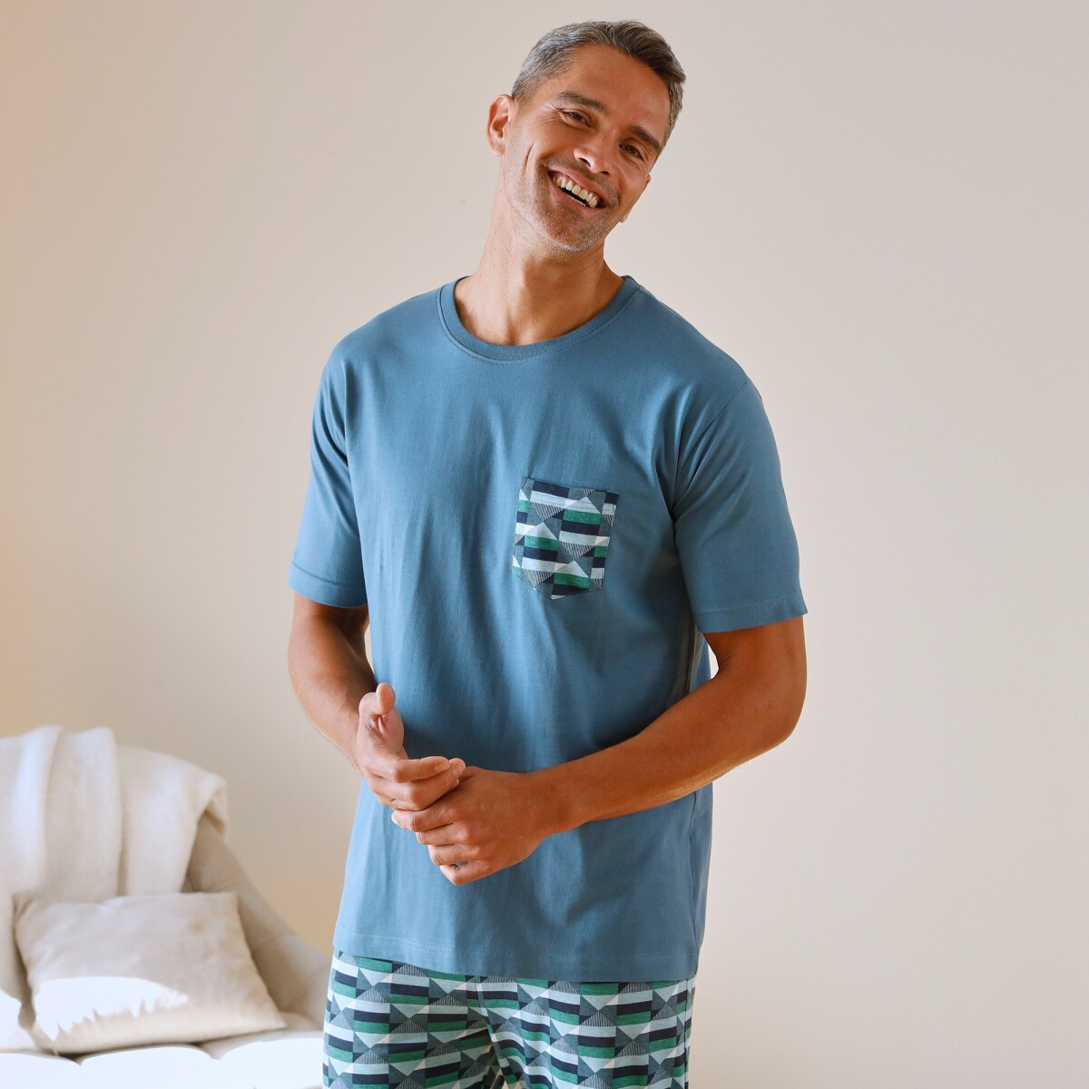 Levně Pyžamové tričko s krátkými rukávy, modré