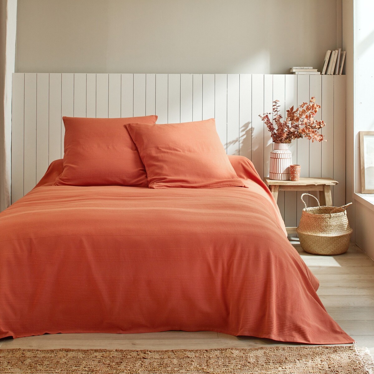 Jednobarevný tkaný přehoz na postel, bavlna