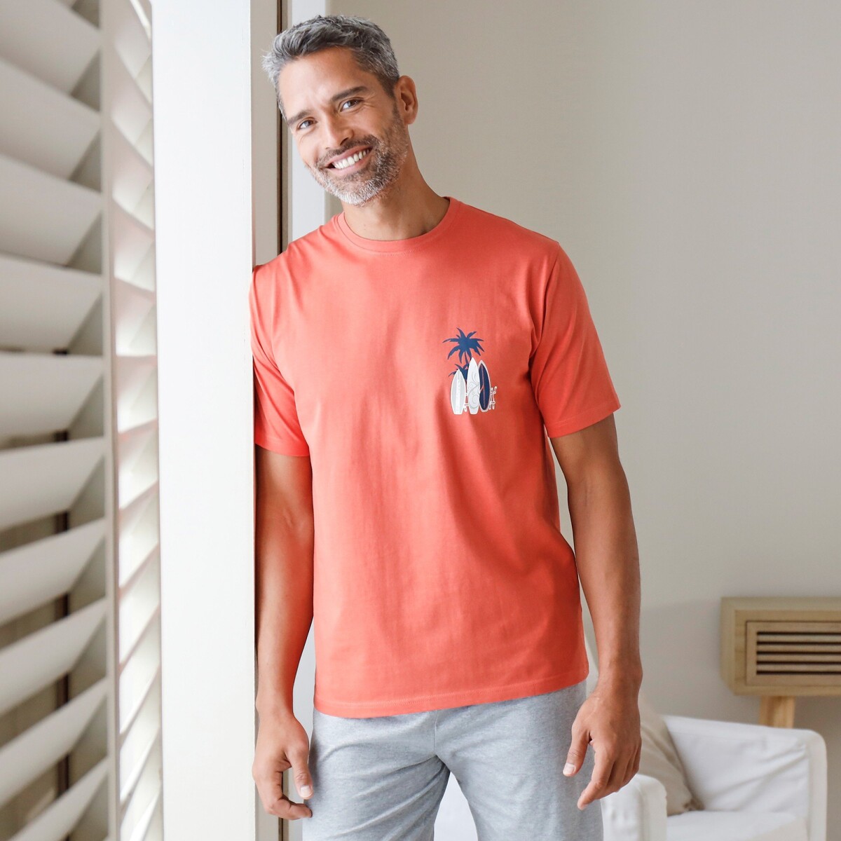 Levně Pyžamové tričko s krátkými rukávy, motiv "surf"
