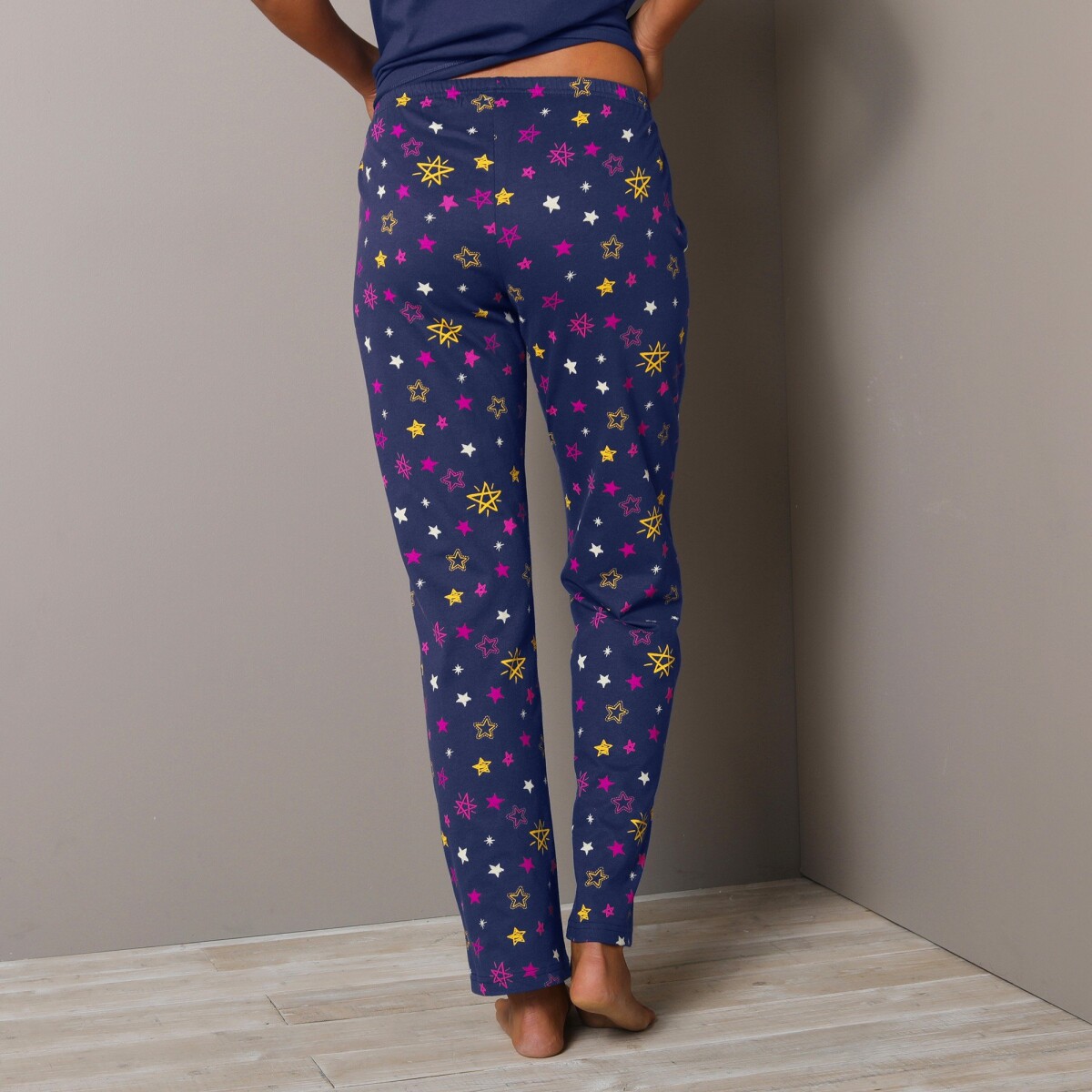 Dlouhé pyžamové kalhoty Estrella s potiskem hvězdiček