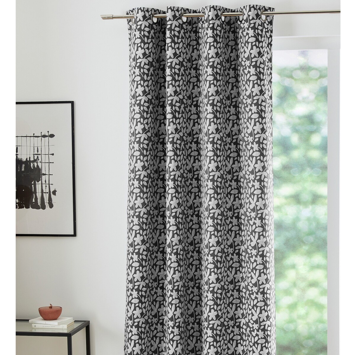 Perdea jacquard de tip blackout motiv frunze