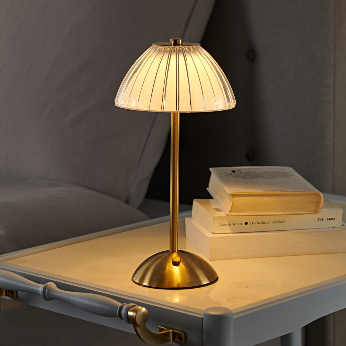 LED stolná lampa