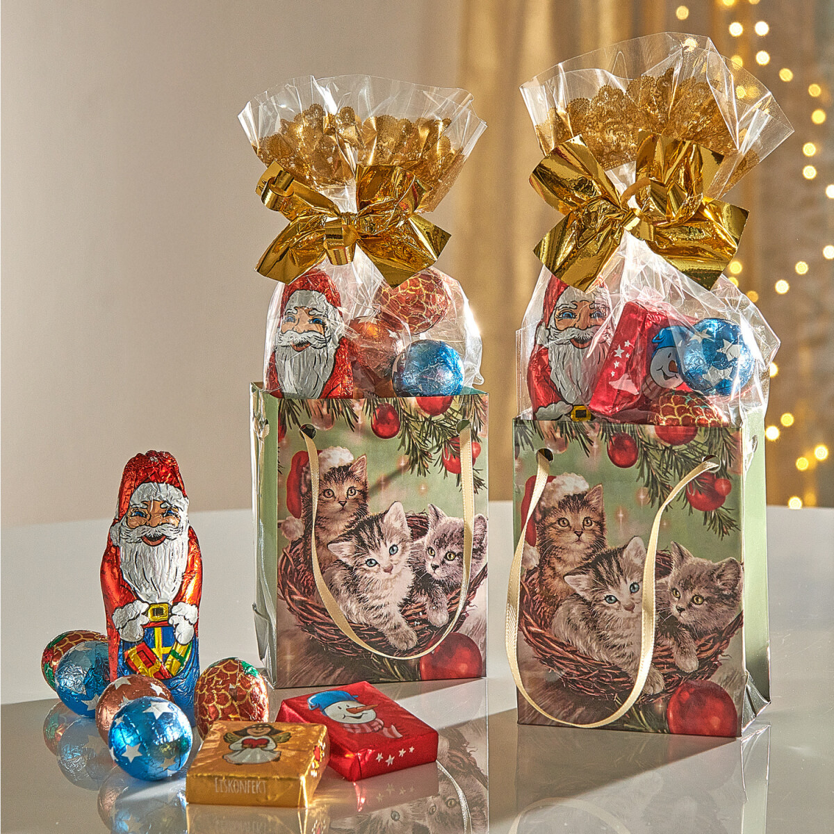 2 tašky Svätý Mikuláš + sladkosti