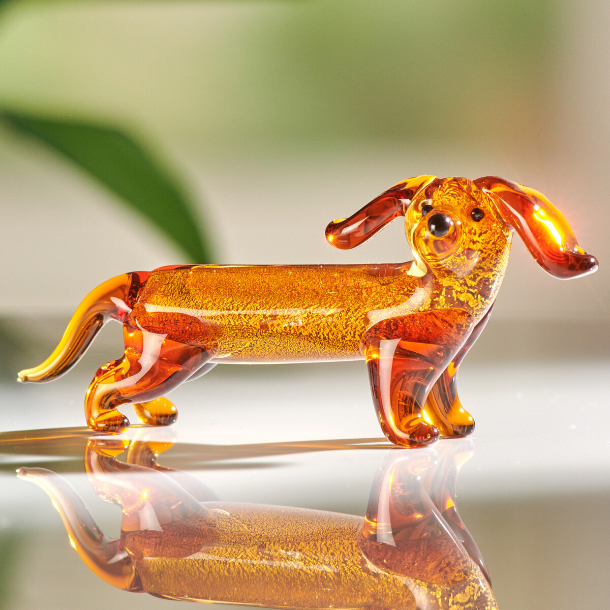 Sklenená miniatúra „Jazvečík“