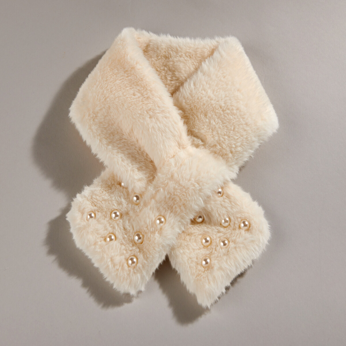 Šálový prevliekací golier