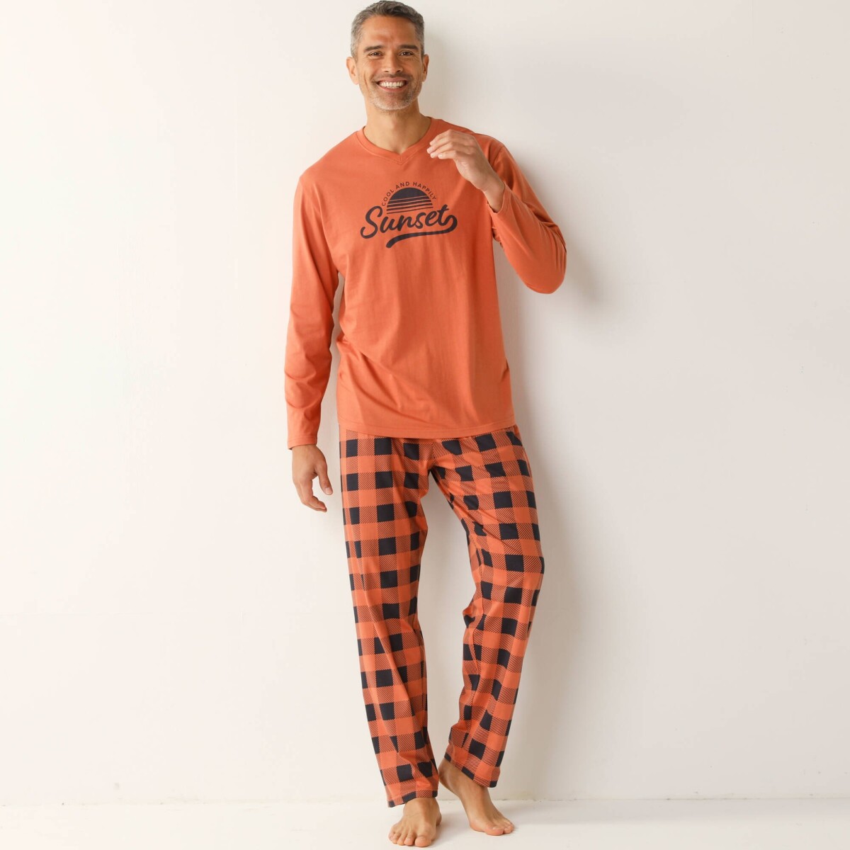 Kockované bavlnené pyžamo s dlhými rukávmi a nohavicami