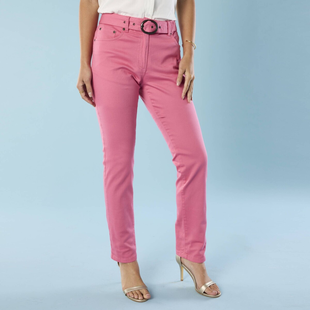 Rovné nohavice s opaskom pre postavu 150 až 155 cm