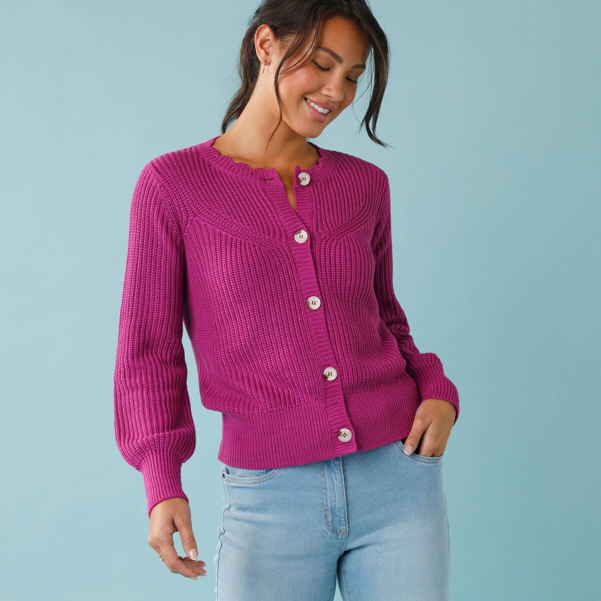 Sveter pre nižšiu postavu