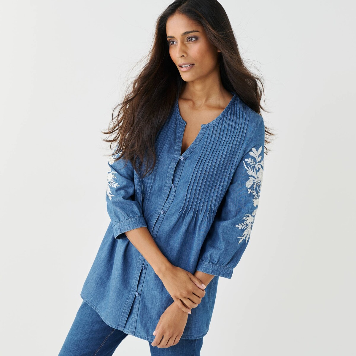 Tunika z denimu so zámikmi a výšivkou