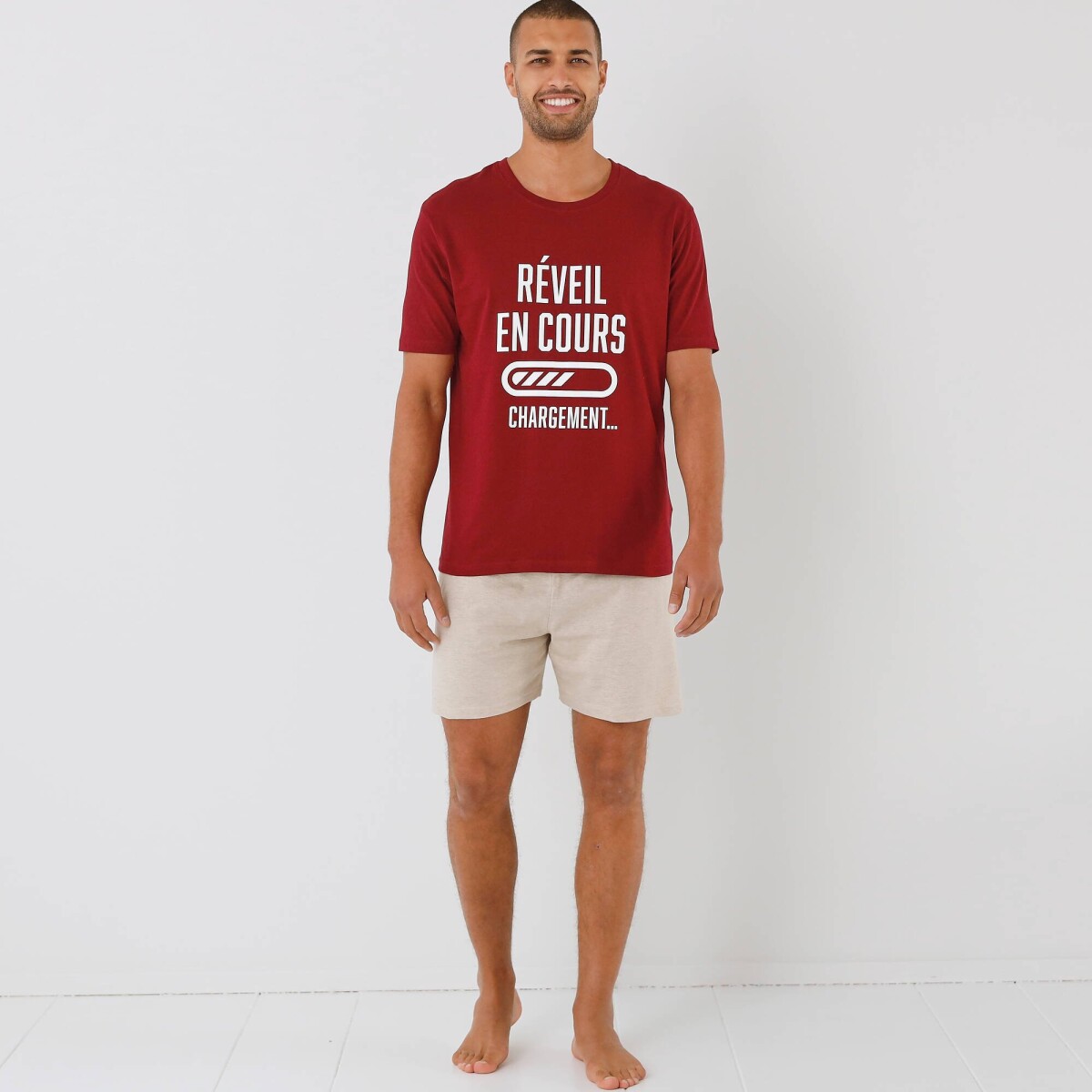 Pyžamo so šortkami, okrúhlym výstrihom a potlačou textu