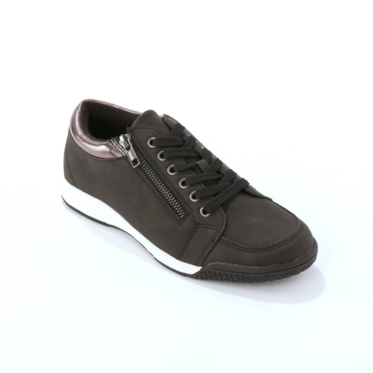 Nízke tenisky so šnúrkami