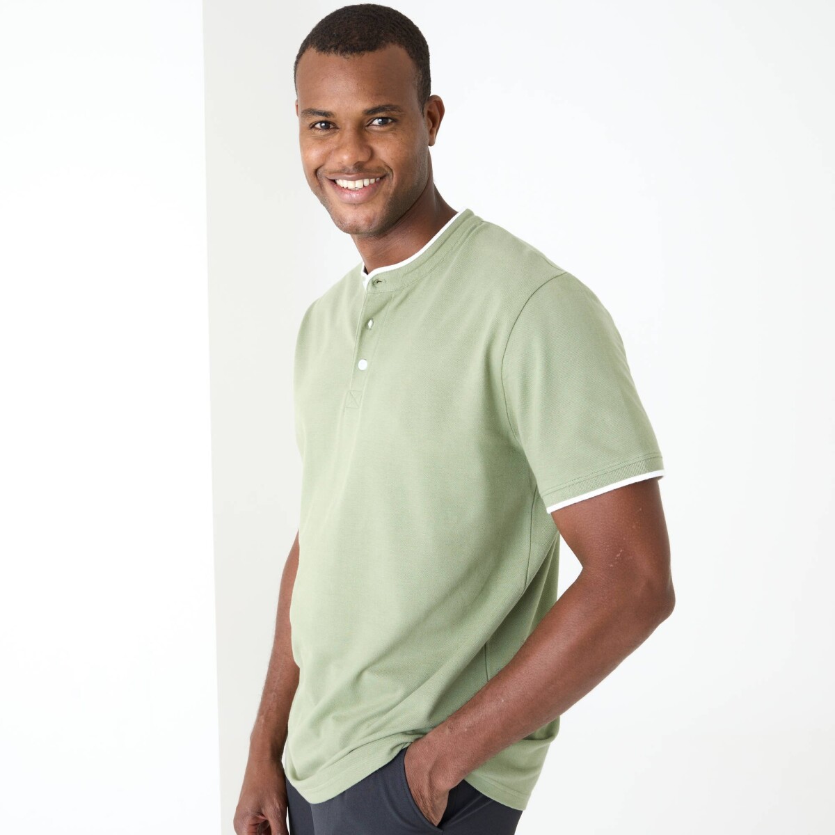 Jednofarebné polo z piké úpletu