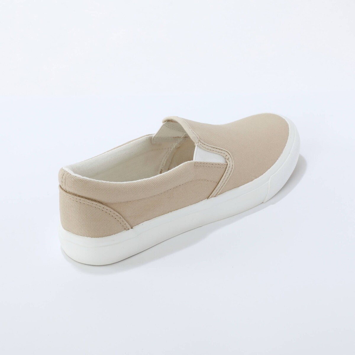 Plátené slip on tenisky