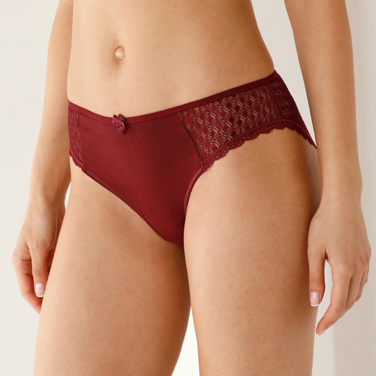 Súprava 2 jednofarebných midi nohavičiek Coria z bavlny a čipky