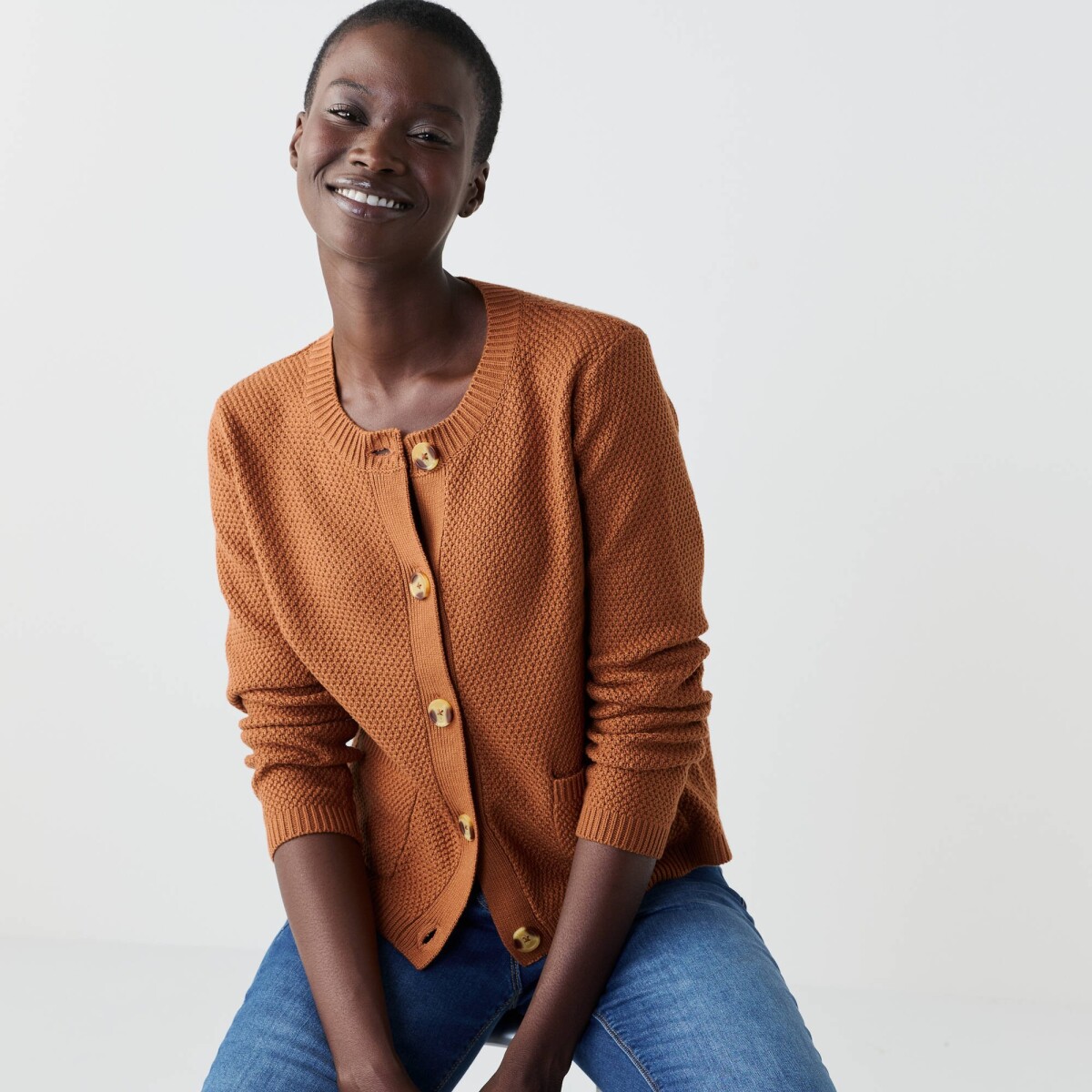 Sveter s perličkovým vzorom