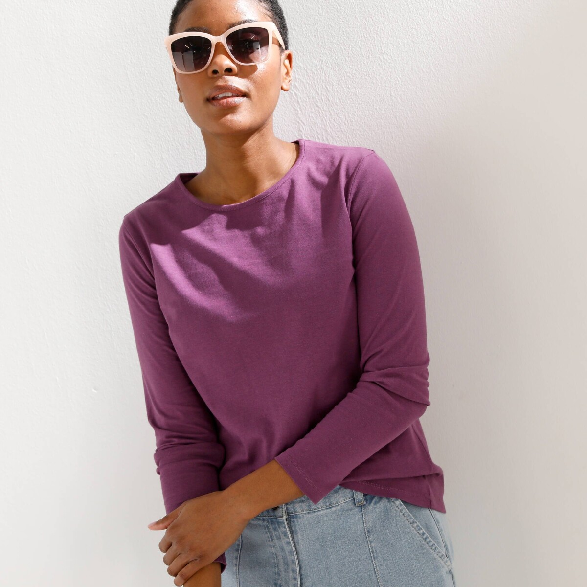 Jednofarebné tričko s dlhými rukávmi