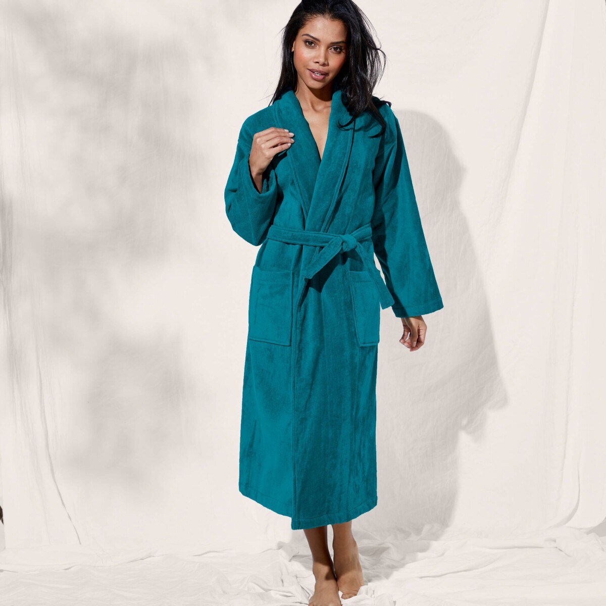 Unisex froté župan so šálovým golierom