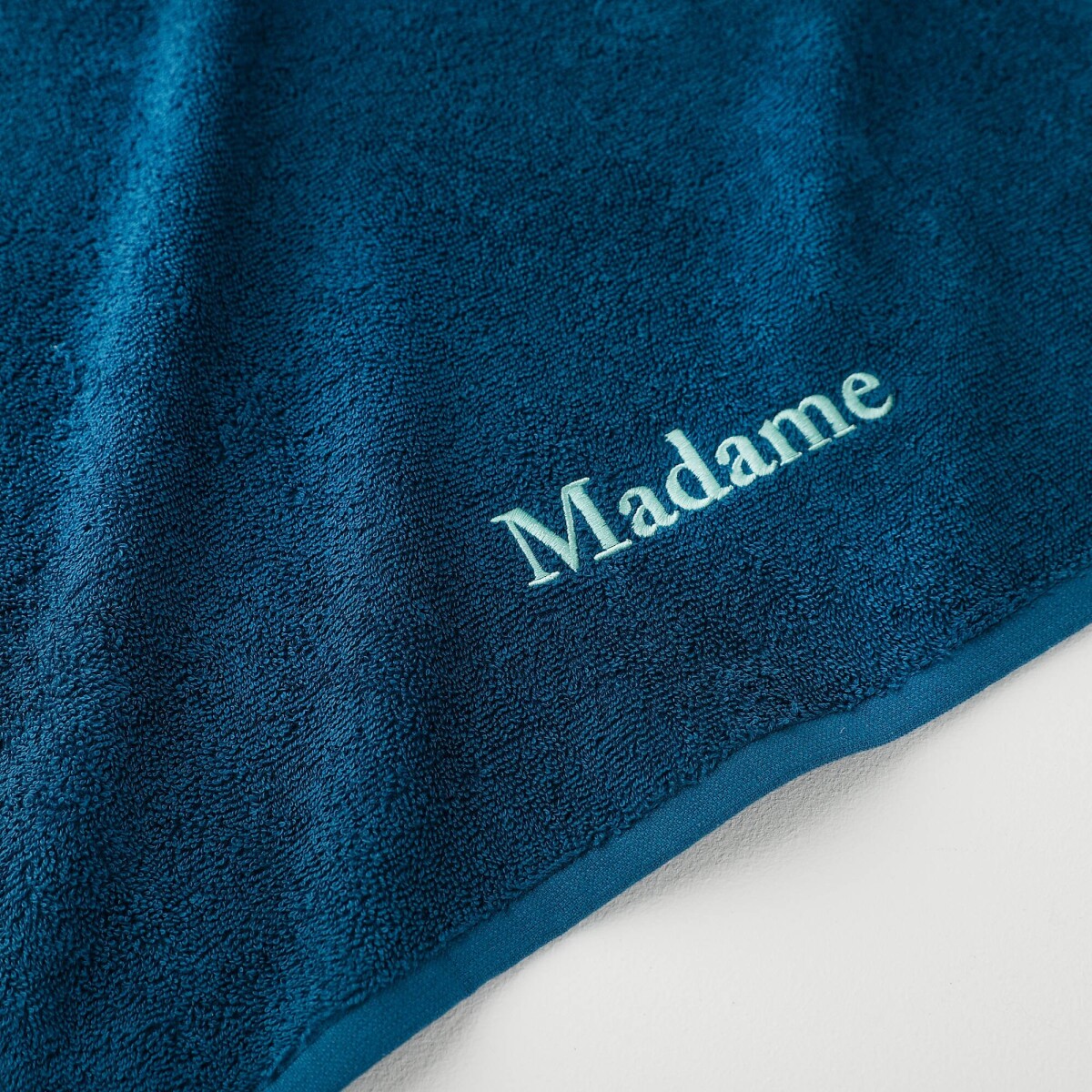 Kolekcia kúpeľňového textilu zn. Colombine®, 420g/m2 s výšivkou MADAME